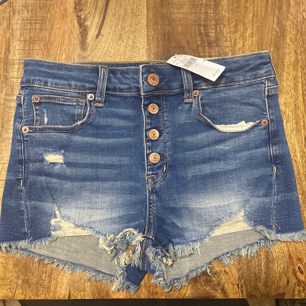 American Eagle Hi-Rise Shortje Super Stretch. Talkie Haute. NWT.